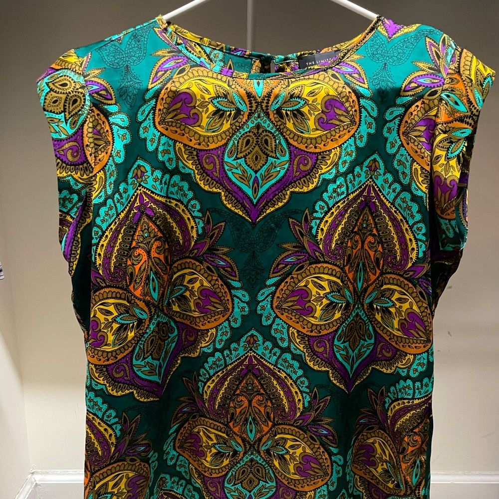 The Limited Cap Sleeved Blouse